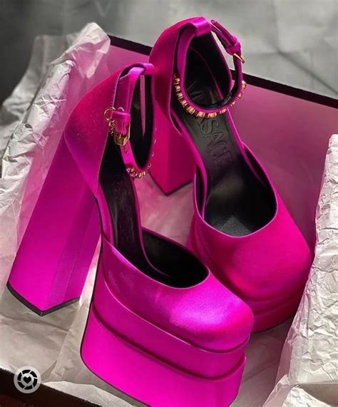 shopshoeshoe lover designer dealsdupedupesdesigner dealsshoppingsalefashionstyle fancy heels