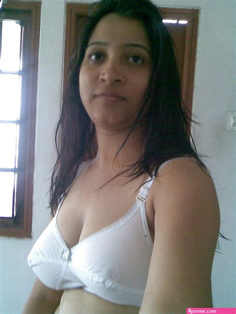 Riya Risha Indian Aunty Nude Porner