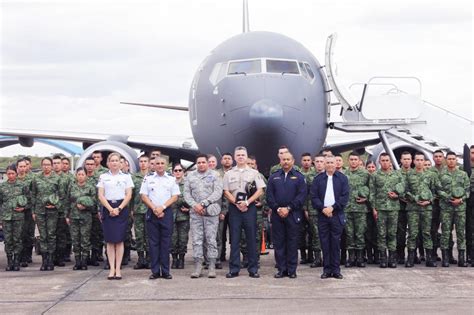 fuerza aérea de república dominicana recibe 105 cadetes mexicanos que participarán en magno