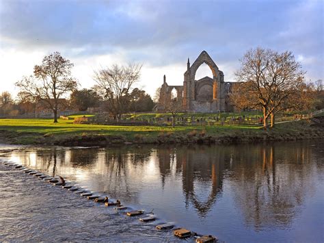 Bolton Abbey Cancels Sold Out Christmas Events Due To Poor Visitor