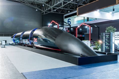 Hyperlooptt Unveils Second Full Scale Capsule At Mwc In Barcelona