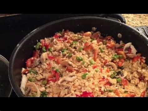 Top low calorie high volume recipes and other great tasting recipes with a healthy slant from sparkrecipes.com. Low carb high volume burrito bowl - YouTube | Burrito bowl ...