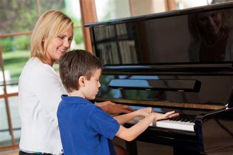 Giving Piano Lessons To Kids
