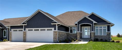 Trust refined custom builders to take all your custom home ideas to the next level. Classic Builders