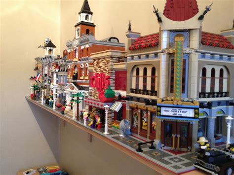 We've also featured brick versions of london architecture, a buying a christmas gift for someone british, or just an anglophile? Lego Craze: Adults Go AFOL for Iconic Bricks