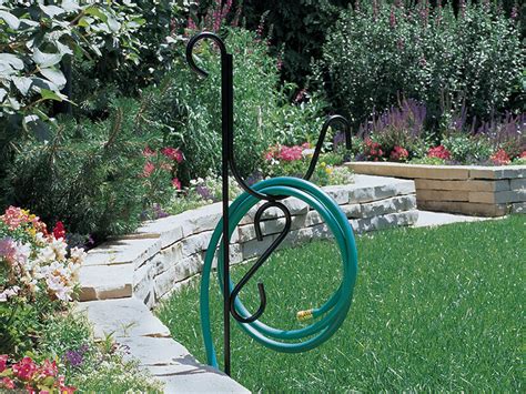 How To Make A Garden Hose Hanger