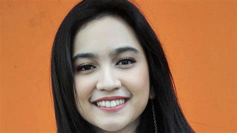 Rachel Amanda Ogah Nikah Muda Entertainment