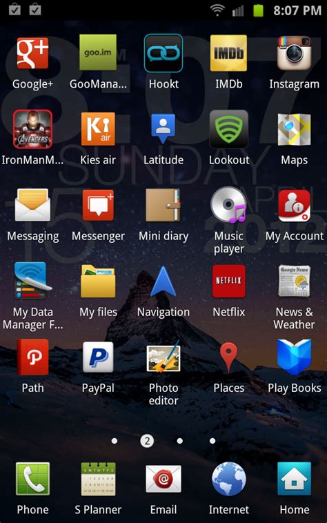 But at work… not so much. Samsung Galaxy Note my way: Chris Parsons | Android Central