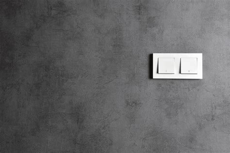 What Color Switch Plates And Outlets For White Walls
