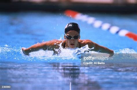 Summer Sanders Swimming Photos And Premium High Res Pictures Getty Images