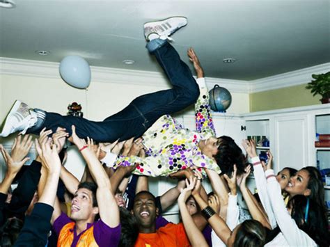 33 Reasons Why Fall Semester Is The Best College House Party House Party Outfit Party Outfit