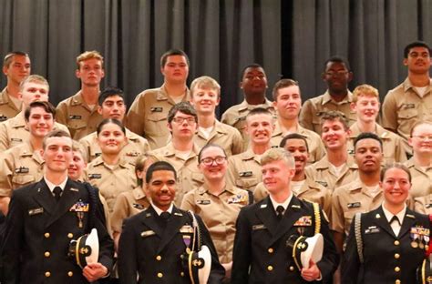 Easton High Njrotc Honors Veterans In Special Ceremony Local