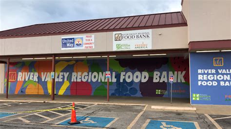 River Valley Regional Food Bank In Need Of Volunteers