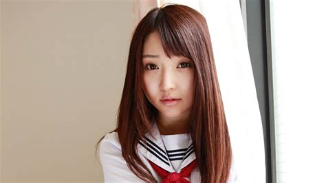Pure Japanese School Girl With The Beat On The Streets Wallpaper 15 Preview