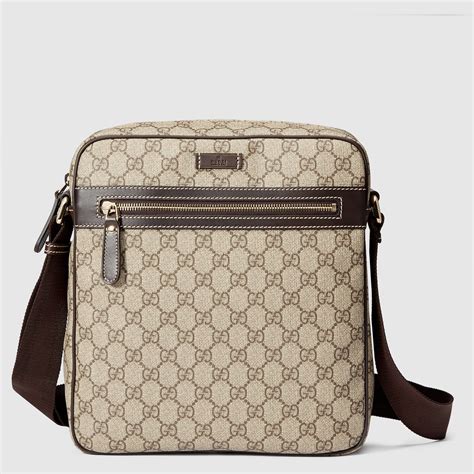 Shoppez sacs bandoulières, sacs à dos & portfolios en différentes matières. Gucci Homme - Sacoche de taille moyenne - 201448KGDIG8588