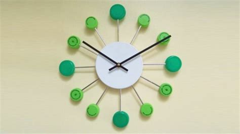Recycled Bottle Lids Clock V Cool Loving The Green Plastic Bottle