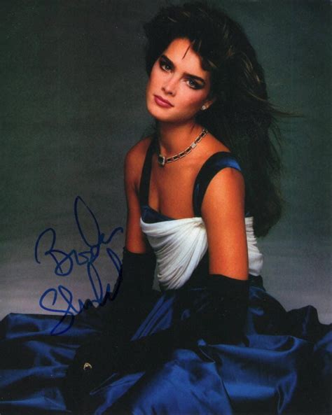 Brooke Shields Signed Autograph 8x10 Photo Sexy Young Model Pretty