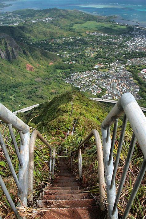 The rapture is a mysterious event that is mentioned in the new testament. The Haiku Stairs: Hawaii's Forbidden Stairway to Heaven ...