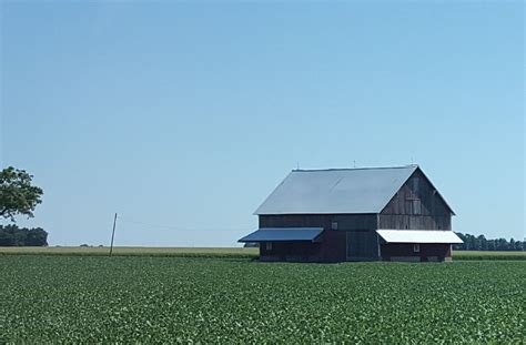 Jefferson house of flowers proudly serves kokomo and the surrounding areas. Barn south of Kokomo, Indiana. | House styles, My home, Barn