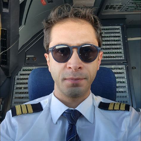 Kamil Çiftci Pilot Turkish Airlines Linkedin