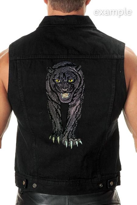 Crouching Black Panther Machine Embroidery Design 4 Sizes Royal