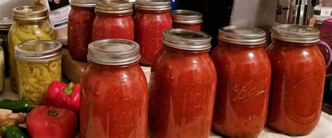 Anything with meat, seafood or fish absolutely always requires a pressure canner. Spaghetti Sauce For Canning Recipe - Genius Kitchen ...