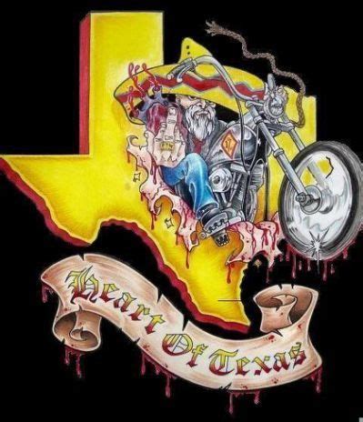 Chambers took the club ́s name and logo, a cartoon potbellied mexican wearing a sombrero and carrying a sword and a gun, from frito lay ́s „frito bandito under the watch of hodge, the bandidos expanded internationally to become the largest 1%er motorcycle club movement in the world. Bandidos MC Texas | Biker art, Motorcycle drawing, Bike art