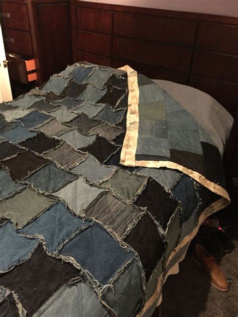 Levi Quilt Home Quilts Bed