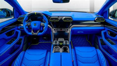 Lamborghini Urus 2021 Interior