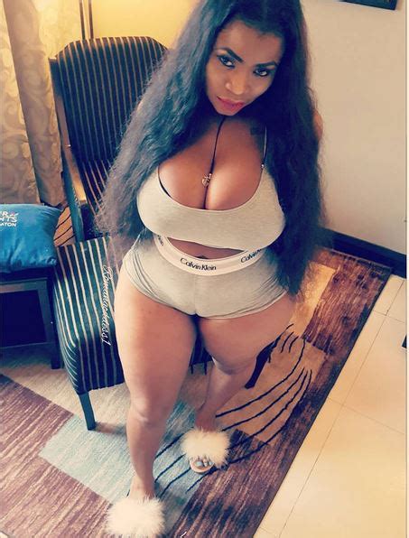 Busty Lagos Girl Hits Over 100k Followers On Instagram Using Her