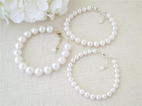 Simple Pearl Bracelet Bridesmaid Gift Swarovski Jewelry Pearl Etsy