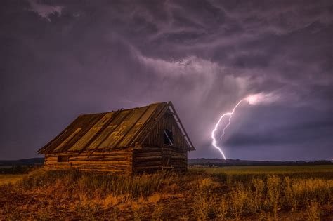 Timelapse Photography Of Brown Barn House Hd Wallpaper Wallpaper Flare