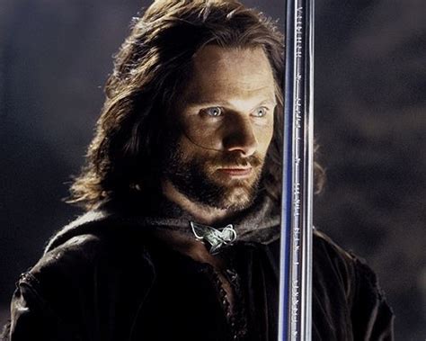 Aragorn With The Sword Of Elendil Legolas Gandalf Aragorn Lotr Viggo Mortensen Indiana