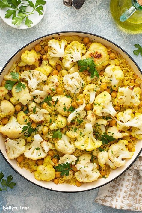 This Easy One Pot Curried Cauliflower Rice Recipe Is Rich Layered With