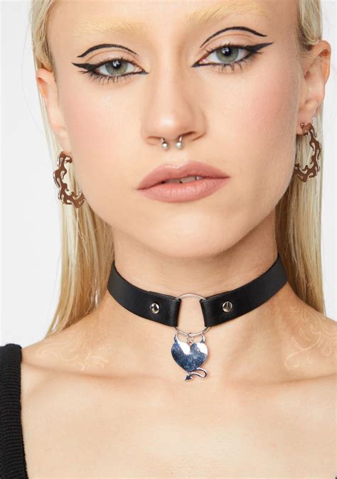 Faux Leather Choker With Devil Heart Charm Silver Dolls Kill