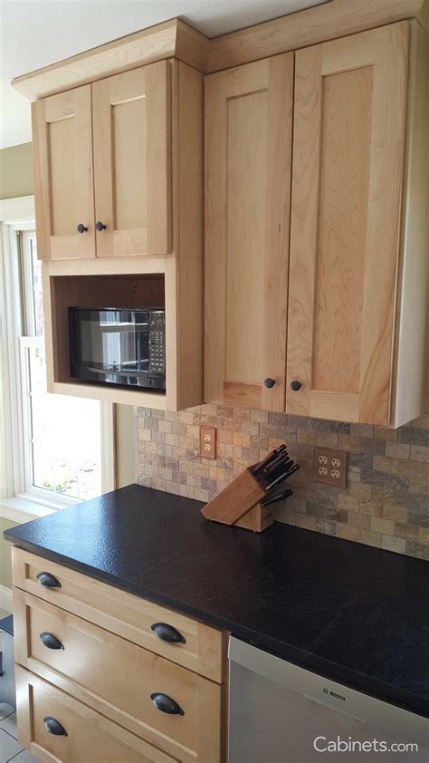 Shaker Ii Maple Natural Maple Kitchen Cabinets Kitchen Remodel