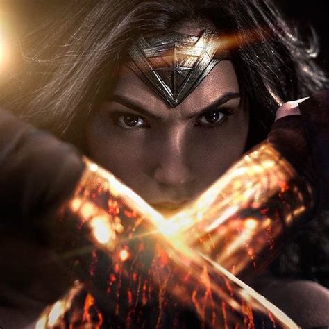 Gal Gadot Wonder Woman Twitter Batman Vs Superman Superman Dawn Of