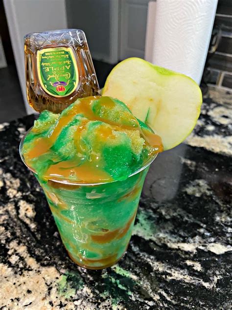 Equal parts crown whisky and crown apple on ice added a layer of subtle apple sweetness to the smoother whisky and made a very nice sipping drink. Pin on Entertain me