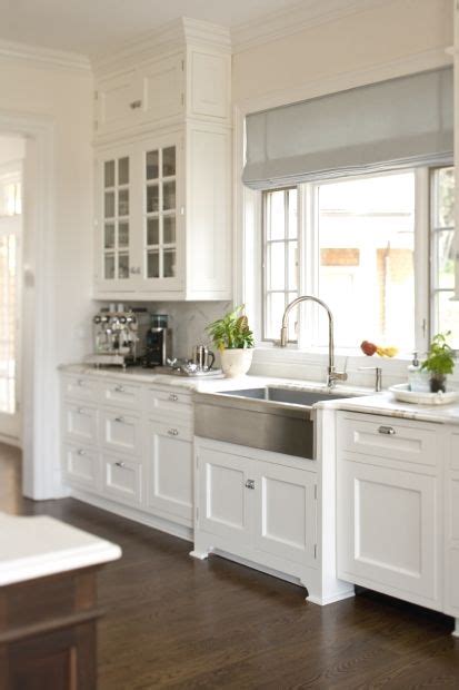 46 Great Examples Of White Contemporary Kitchen Cabinets White