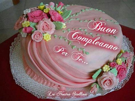 Facendoti i migliori auguri per il tuoi (18) anni, ti questo fiore è per festeggiare con gioia il bocciolo più profumato del mondo. Pin by Pacor Mariagrazia on Buon compleanno | Pinterest