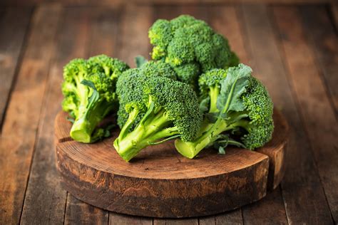 Broccoli Crowns Rogue Produce
