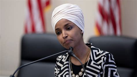 Rep Ilhan Omar Calls On Congress To Impeach Trump Amid Violence At Us
