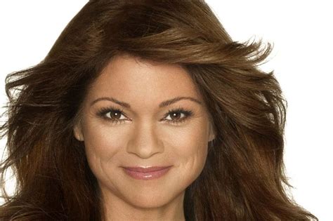 Hot In Cleveland Star Valerie Bertinelli Comes To Town With New Cookbook Cleveland Com