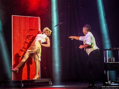 Knife Throwing Circus Acts Leicester Alive Network
