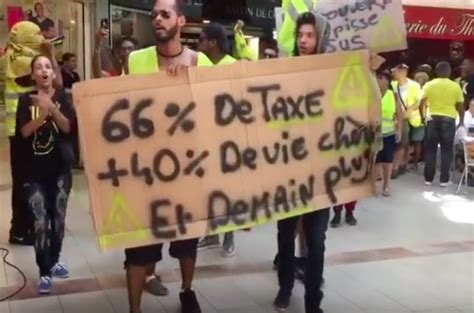 ▶ ses habitants sont appelés les martiniquais et les martiniquaises. En Martinique, une centaine de gilets jaunes envahit un ...