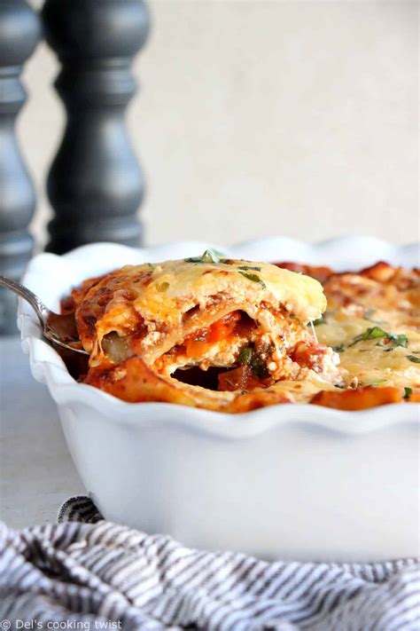 Spinach and mushroom lasagna