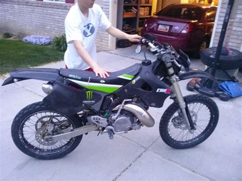 What is the best street legal dirt bike you can already buy? Street Legal Kx250 - Dirt Bike Pictures & Video - ThumperTalk