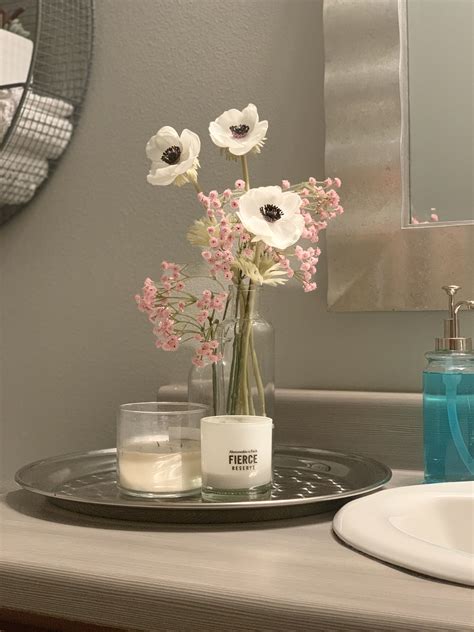 Bathroom Decor Flowers And Candles In 2020 Flower Candle Candle Modern