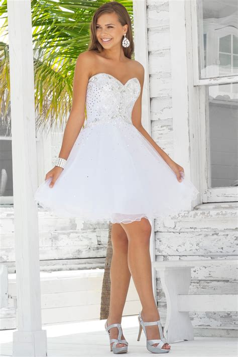 Beautiful White Prom Dresses Magment