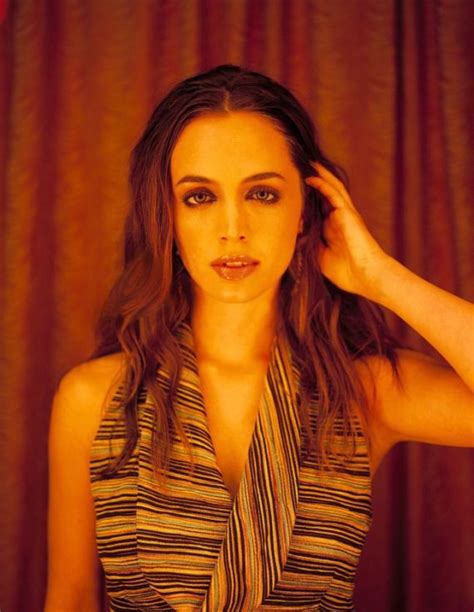 eliza dushku latest photo gallery